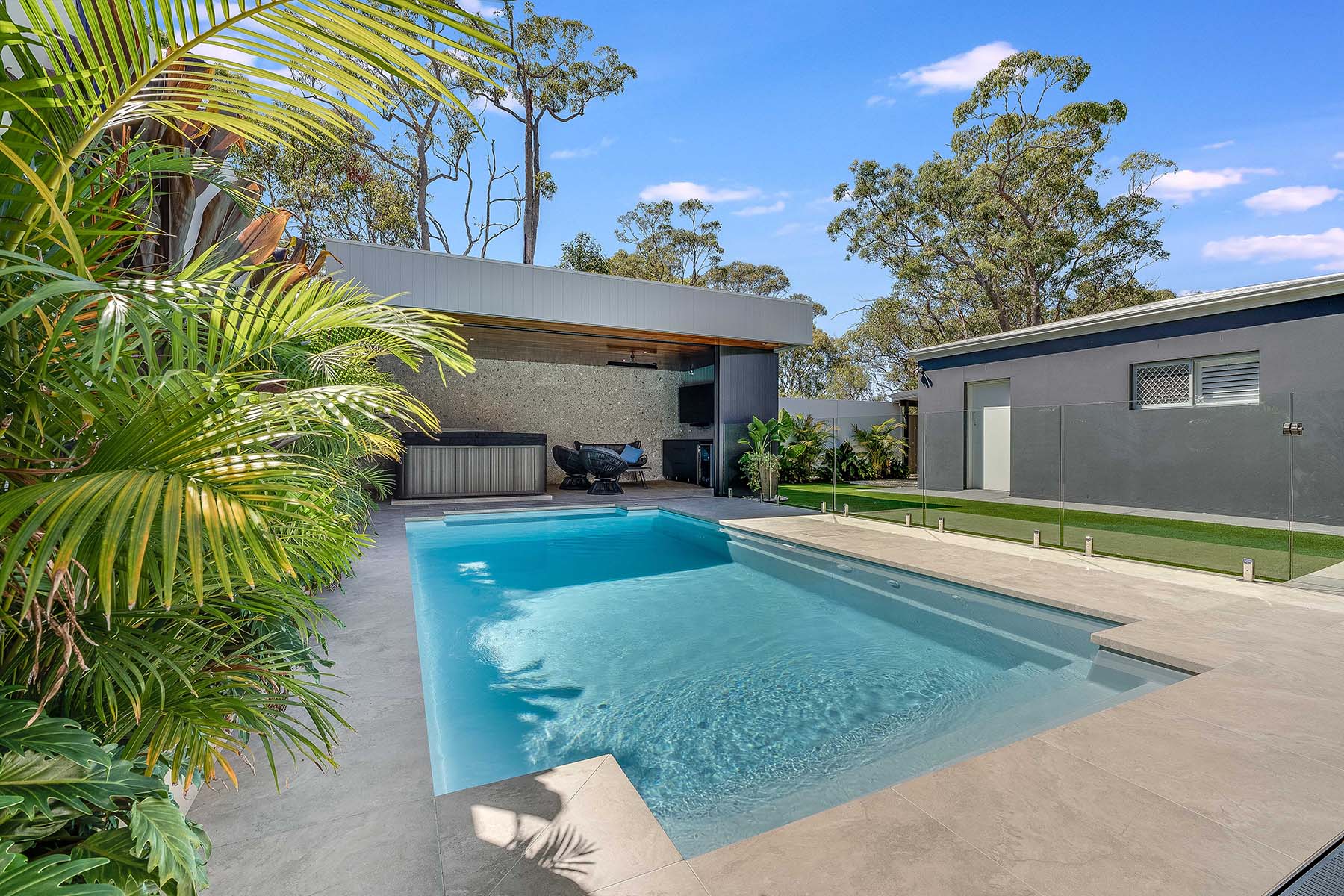 Whitehaven - Masterbuilt Pools